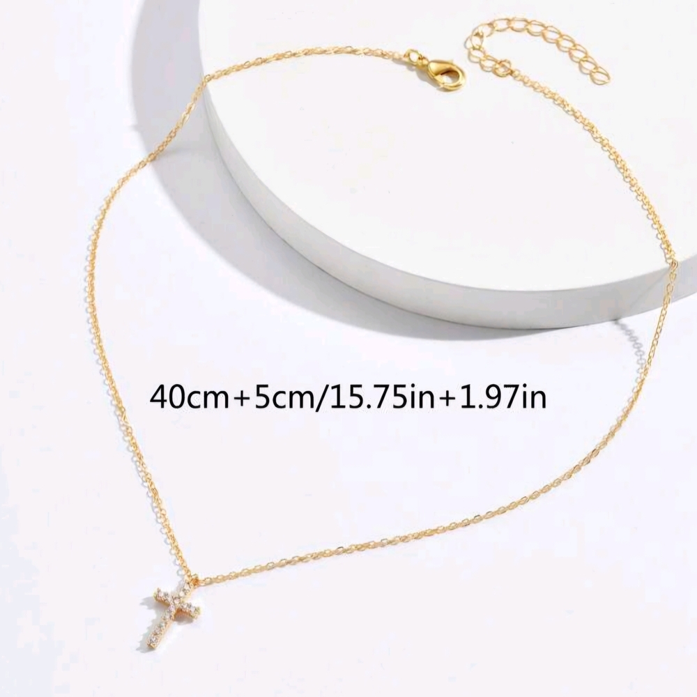 Elegant Gold And Zirconia Cross Pendant Necklace - Picture 3 of 6